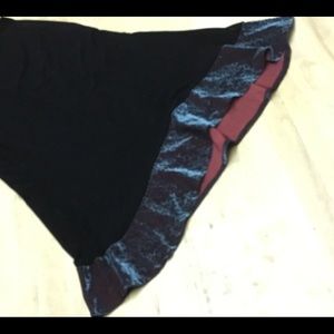 July five M/L long velvet skirt w8th pretty frill